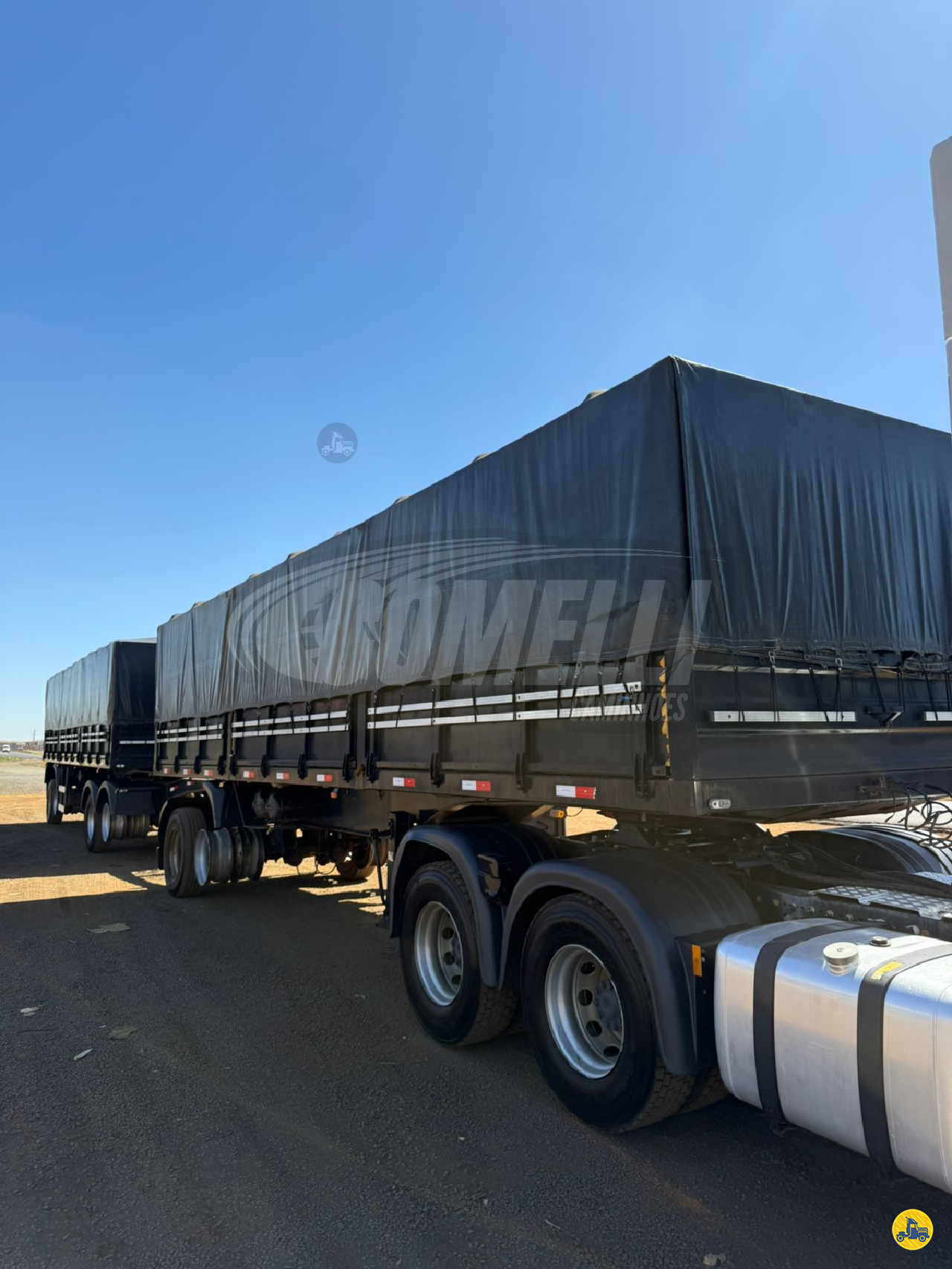 CARRETA RODOTREM GRANELEIRO Comelli Caminhões RIO VERDE GOIAS GO